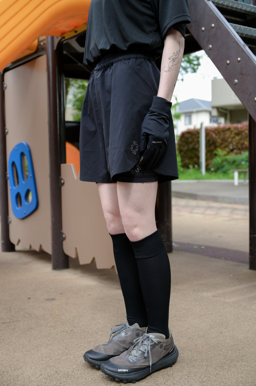 NOREN SHORTS / BLACK