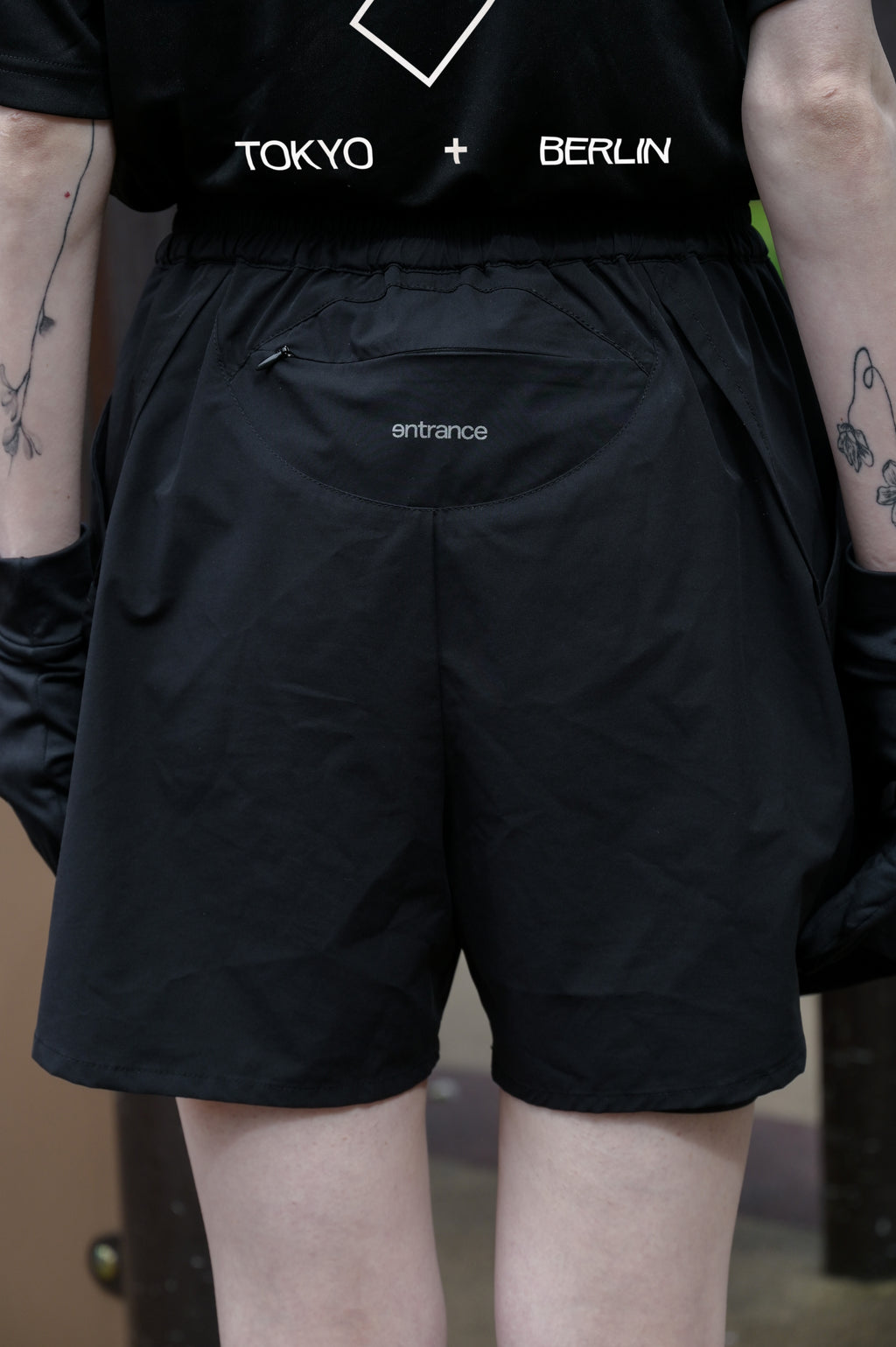 NOREN SHORTS / BLACK